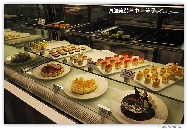 台中-真膳美饌百食匯-餐點不錯但人太多的真膳美饌