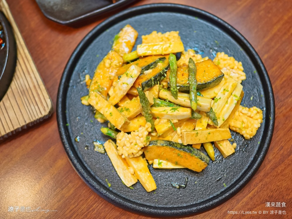 漢來蔬食 菜單 台中廣三SOGO 素食港式飲茶 美食餐廳 主廚推薦必點 木桶豆花 點心