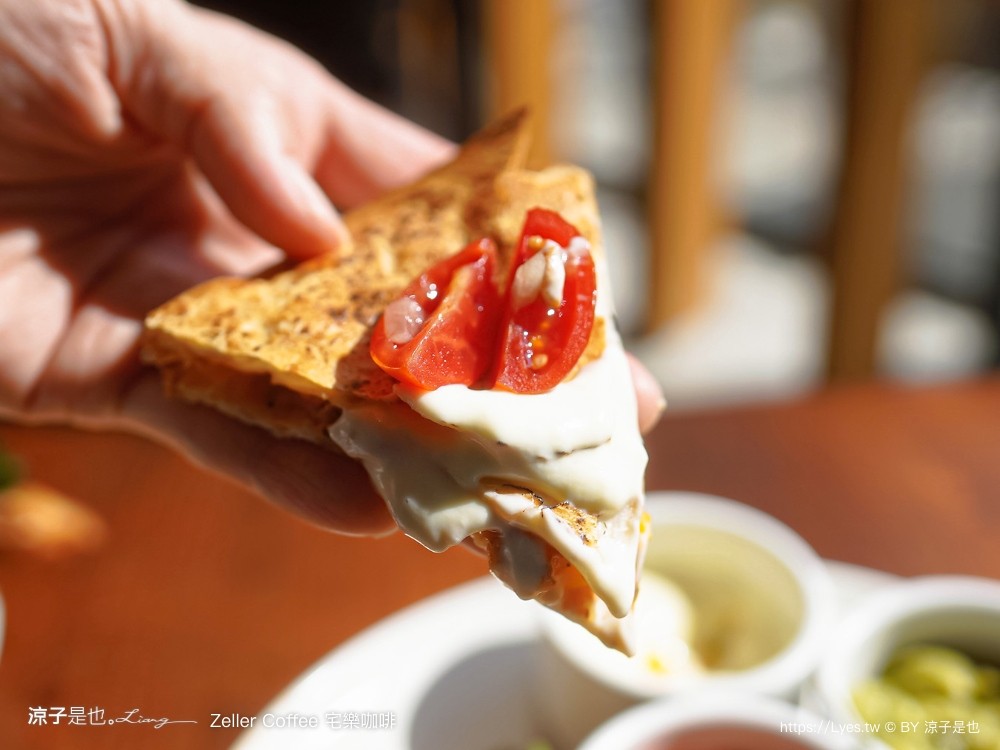 宅樂咖啡 zeller coffee 菜單 大墩旗艦店 台中早午餐 南屯咖啡館 插座 訂位 輕食飲品