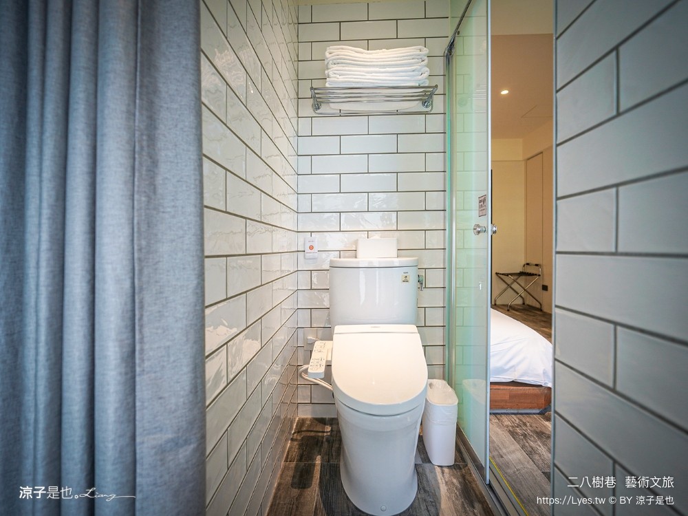 二八樹巷藝術文旅 台中逢甲住宿 西屯親子飯店 台中親子住宿推薦 和室房間 點心自助吧 公園 youbike