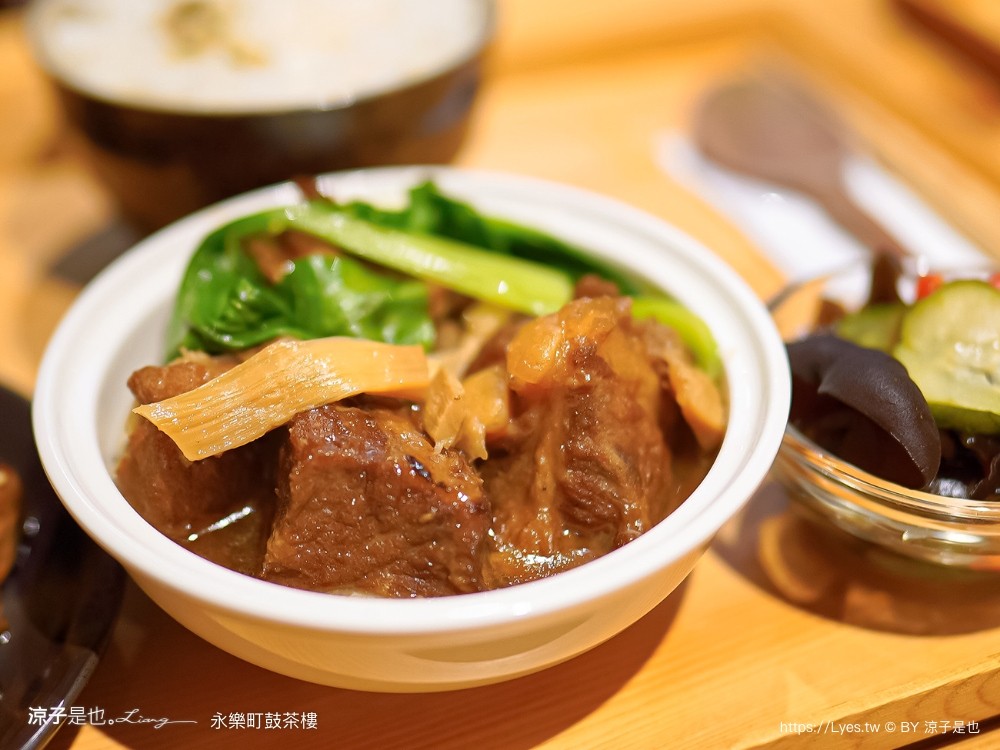 永樂町鼓茶樓 台南答嘴鼓劇院 永樂市場美食 親子景點 菜單 懷舊老屋 四層樓天井 答嘴鼓演出時間 預約 茶樓導覽 在地古早味美食 台南答嘴鼓劇院 永樂市場美食 親子景點 菜單 懷舊老屋 四層樓天井 答嘴鼓演出時間預約 茶樓導覽 在地古早味美食