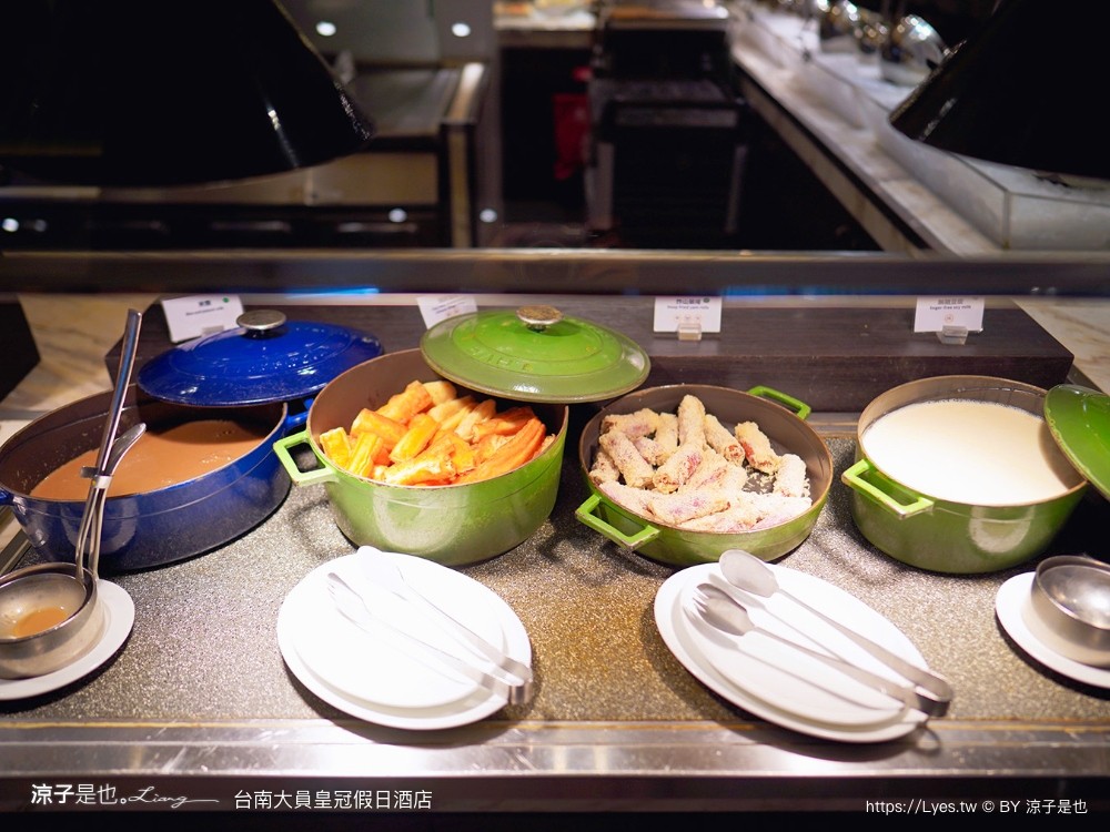 台南 大員皇冠假日酒店 台南安平住宿 親子飯店 泳池 安平 早餐 自助餐 海景房