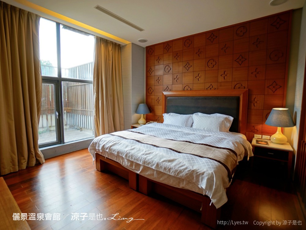 儷景溫泉會館 台南關子嶺溫泉飯店 泥漿溫泉住宿 尊榮館雙人房 戶外溫泉設施
