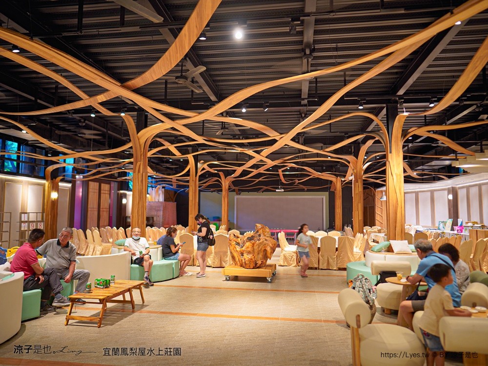 鳳梨屋水上莊 餵羊 早餐 晚餐 帳棚 親子diy