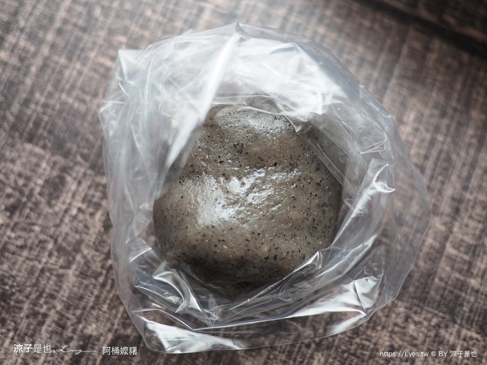 阿桶麻糬 菜單 宜蘭冬山美食 阿桶嬤糬冬山創始店 烏龍茶麻糬 古早味純米小吃 保存 價格 冷凍