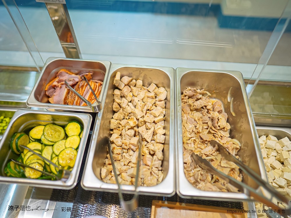 彩碗 菜單 台中北屯餐廳 北平路美食 健康便當 沙拉餐盒 夏威夷料理 新鮮原型食物 colorbowlpoke