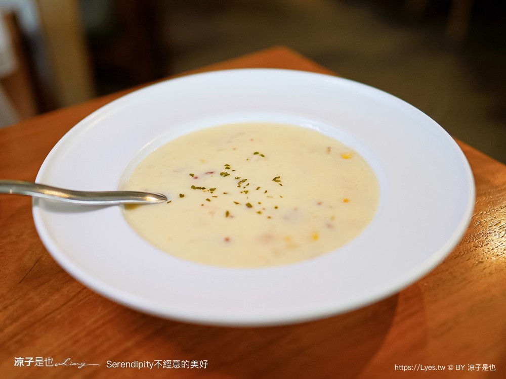serendipity 不經意的美好 菜單 台南美食 蝸牛巷餐廳 老宅 朱熹漢堡 新品牌 小吃 義大利麵