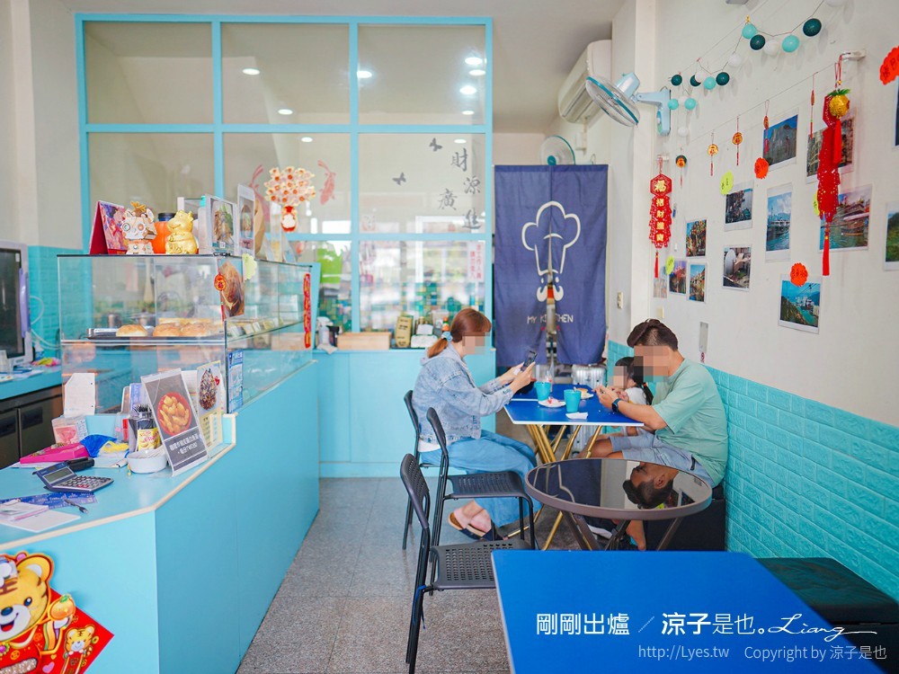 剛剛出爐 菜單 港式茶餐廳 台中早午餐 北屯美食 菠蘿油 豬扒包