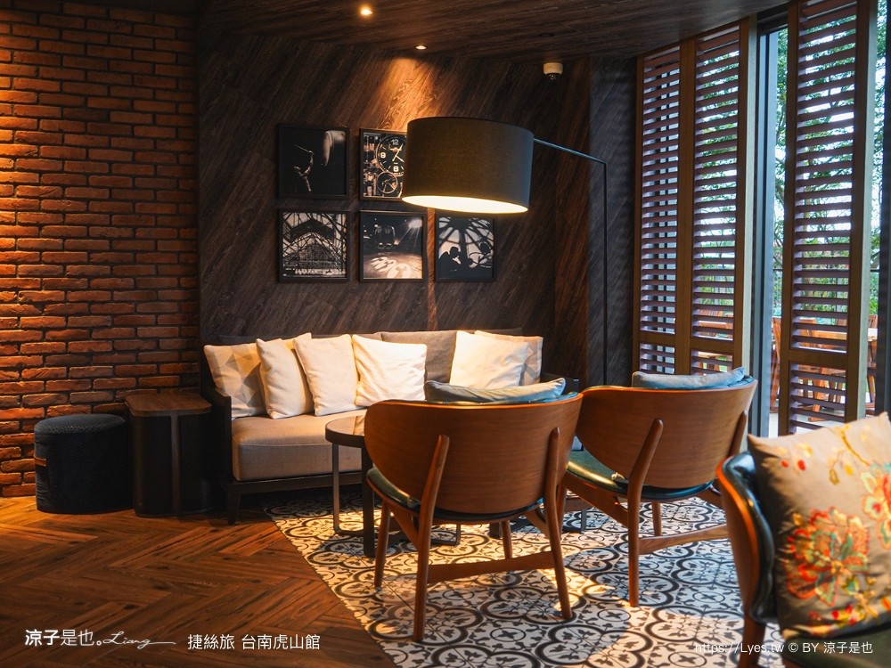 捷絲旅台南虎山館 台南捷絲旅 捷絲旅 台南住宿 台南親子住宿 台南飯店 泳池飯店 台南泳池飯店 十鼓文化村住宿 財閥家的公子貓 台南擼貓咖啡廳