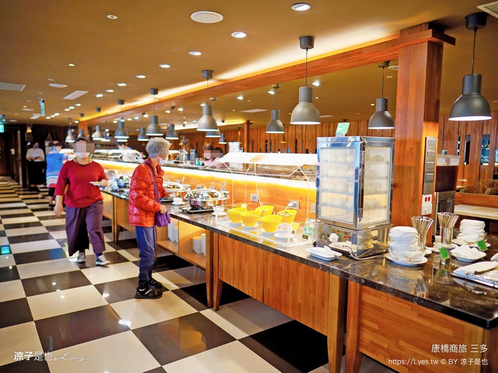 康橋大飯店 高雄住宿 康橋商旅三多分館 早餐 宵夜 吃到飽 康橋商旅據點 介紹