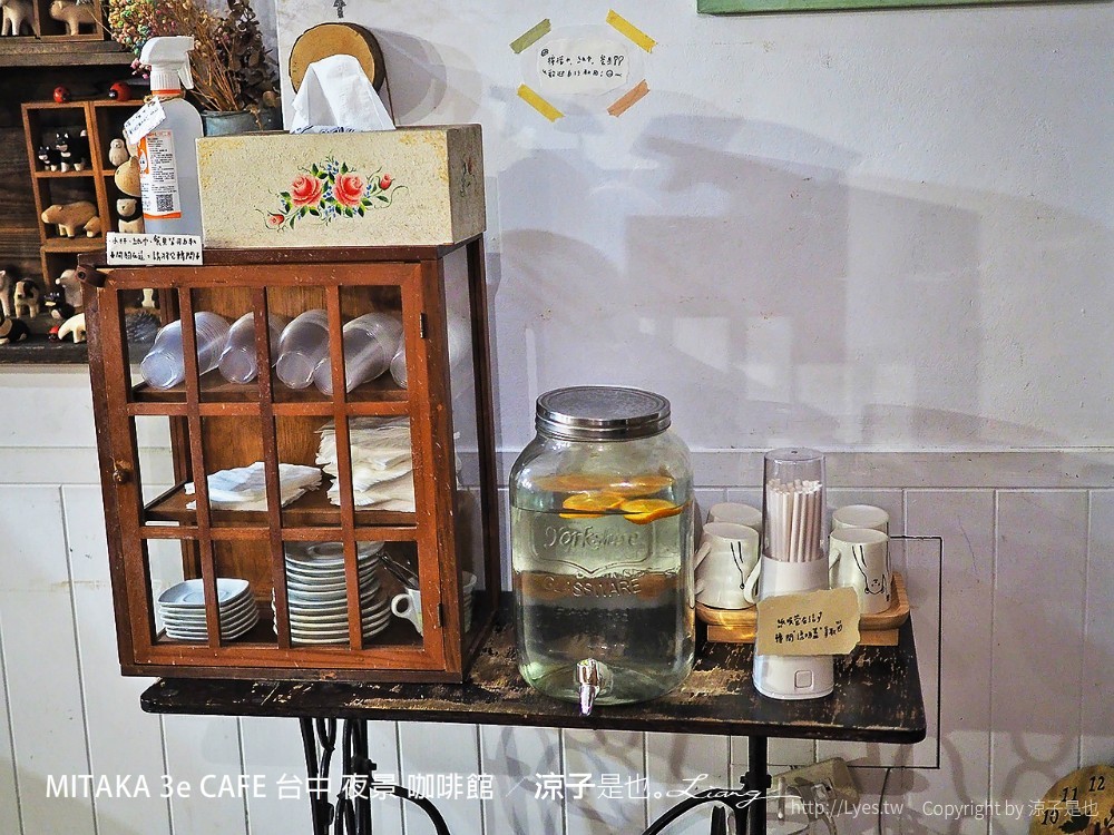 mitaka 3e cafe 台中 夜景 咖啡館 沙鹿 下午茶