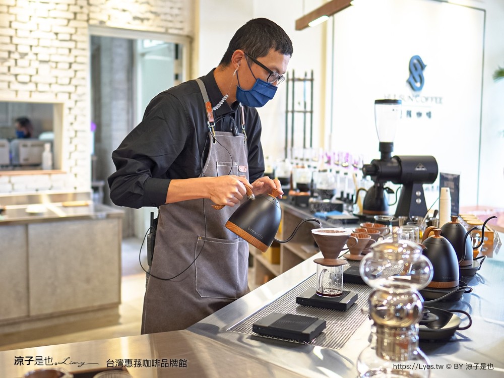 台灣惠蓀咖啡品牌館 菜單 南投埔里咖啡館 新開幕優惠 買一送一 南投景點 埔里美食 國道6號 日月潭