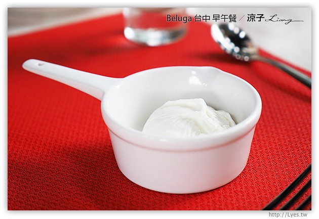 台中-Beluga Restaurant&Bar-享受貴婦級的池畔早午餐