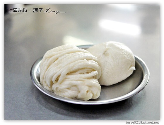 台中-上海點心 好吃平價的花捲、肉包、油豆腐細粉、餛飩麵