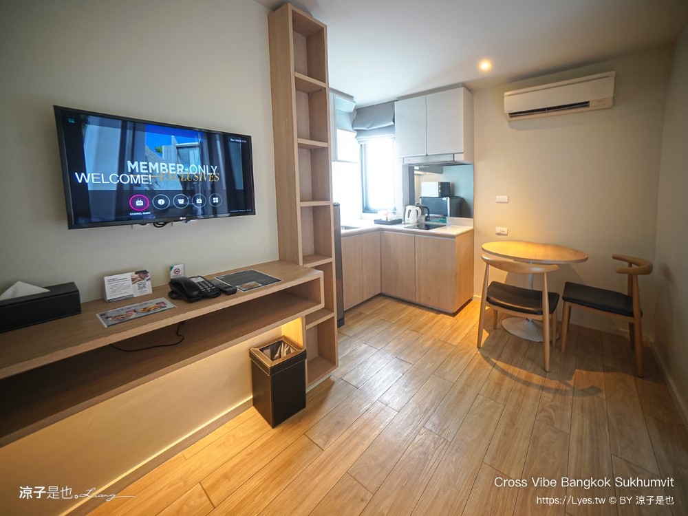 曼谷住宿 泰國飯店 cross vibe bangkok sukhumvit 四星級 親子飯店推薦 bts nut 公寓式旅店 房價 交通 素坤逸