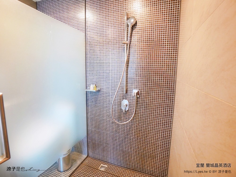 蘭城晶英酒店 宜蘭親子飯店 住宿券 宜蘭住宿 最新設施 趣七樓 房型 早餐 攻略 電影院 芬朵奇堡