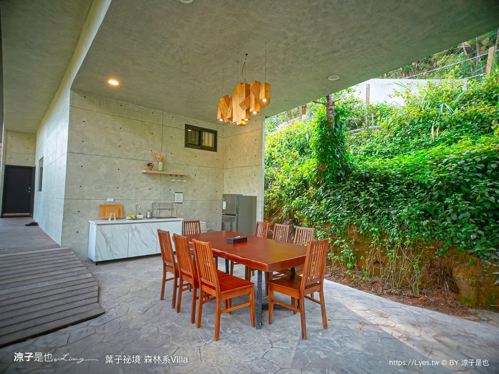 葉子祕境 南投埔里民宿 森林住宿 豪華懶人露營 一泊二食 netflix disney 日月潭 早餐 晚餐