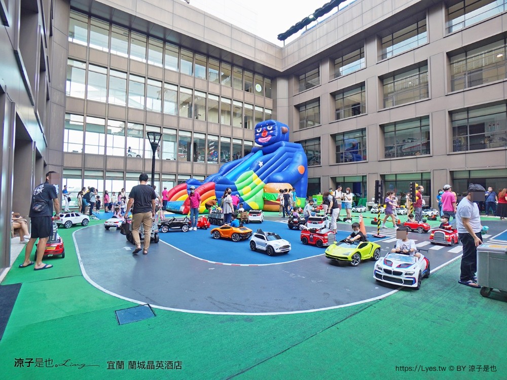 蘭城晶英酒店 宜蘭親子飯店 住宿券 宜蘭住宿 最新設施 趣七樓 房型 早餐 攻略 電影院 芬朵奇堡