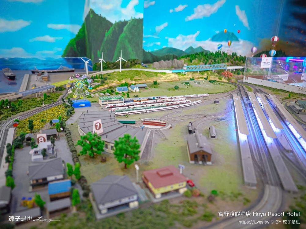 高雄富野渡假酒店 高雄親子飯店 溜滑梯房型 優惠專案 早餐 高雄住宿 輕軌凱旋瑞田站 親子套房 港都浪潮夜市