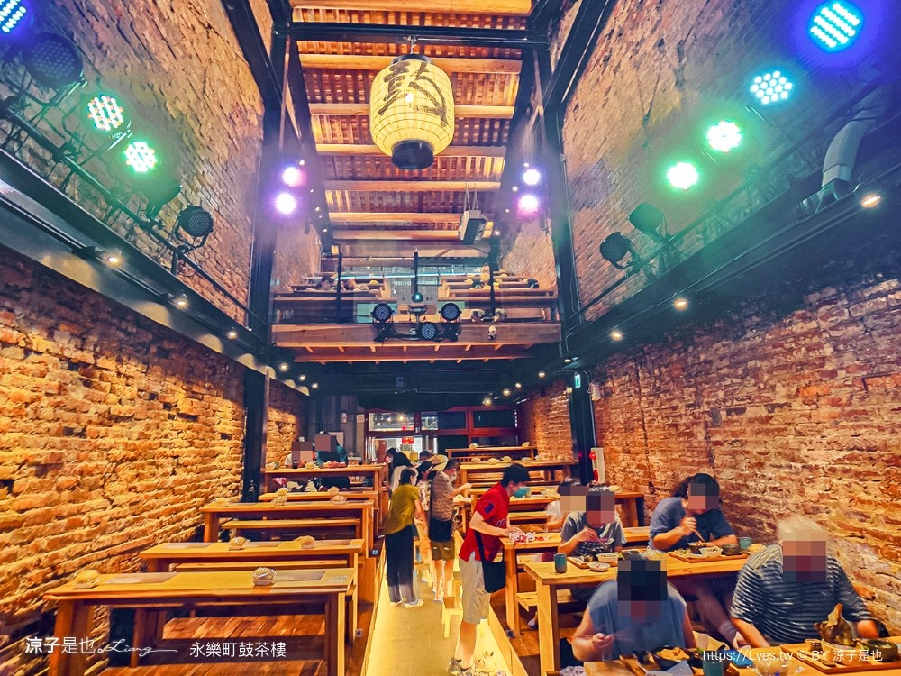 永樂町鼓茶樓 台南答嘴鼓劇院 永樂市場美食 親子景點 菜單 懷舊老屋 四層樓天井 答嘴鼓演出時間預約 茶樓導覽 在地古早味美食