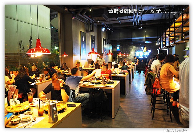 台中-黃鶴洞 銅盤烤肉 部隊鍋-中友百貨旁的黃鶴洞韓式料理