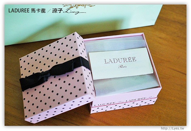 台中-LADUREE馬卡龍(新光三越)-Ladurée來自法國的夢幻頂級馬卡龍試吃報告