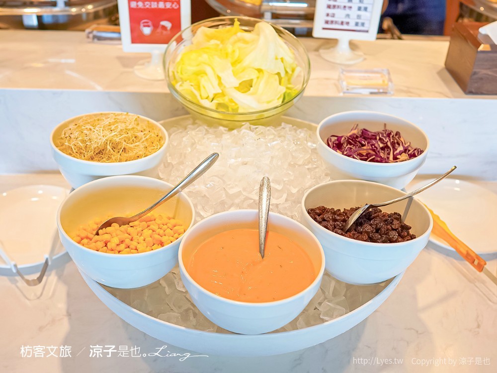 枋客文旅 屏東住宿推薦 早餐 無邊際泳池 星空酒吧 枋寮車站飯店 房型 優惠