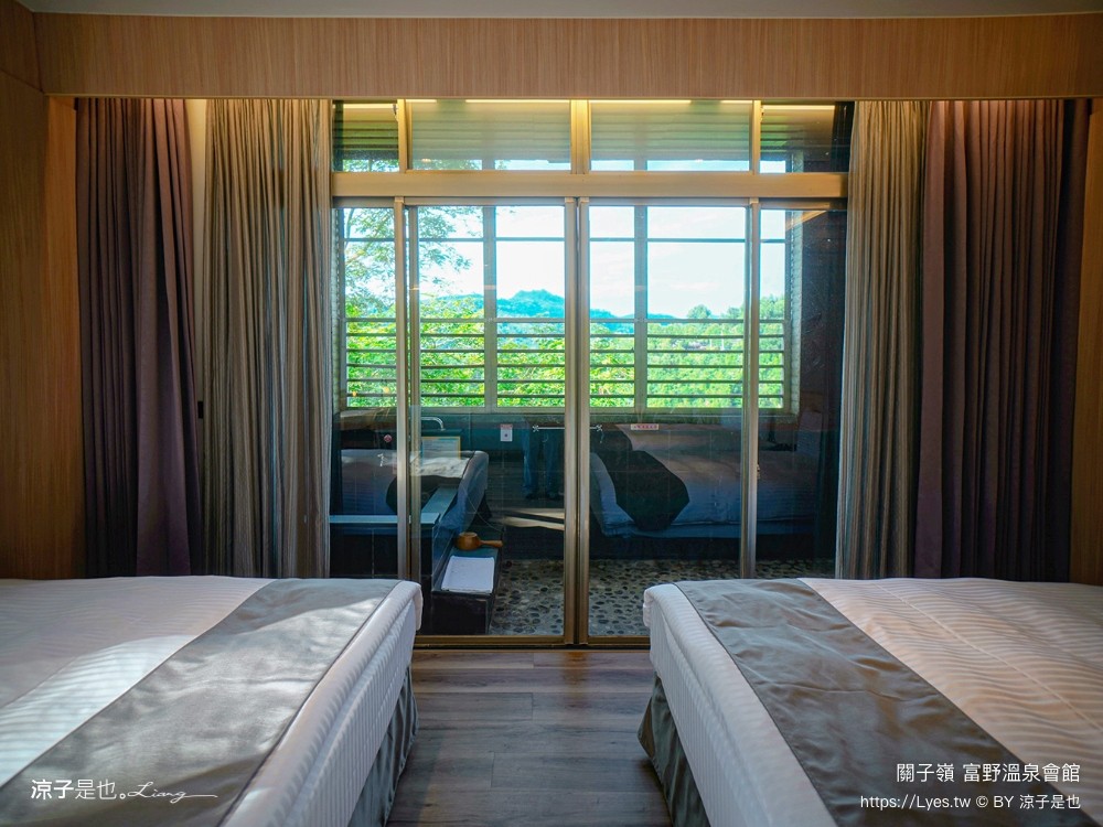 關子嶺富野溫泉會館 台南溫泉飯店 泥漿溫泉 台南親子住宿 泳池戲水區 房價優惠 房型 早餐 和式 開幕 關子嶺泡湯 大眾泡湯池 游泳池 親子家庭房