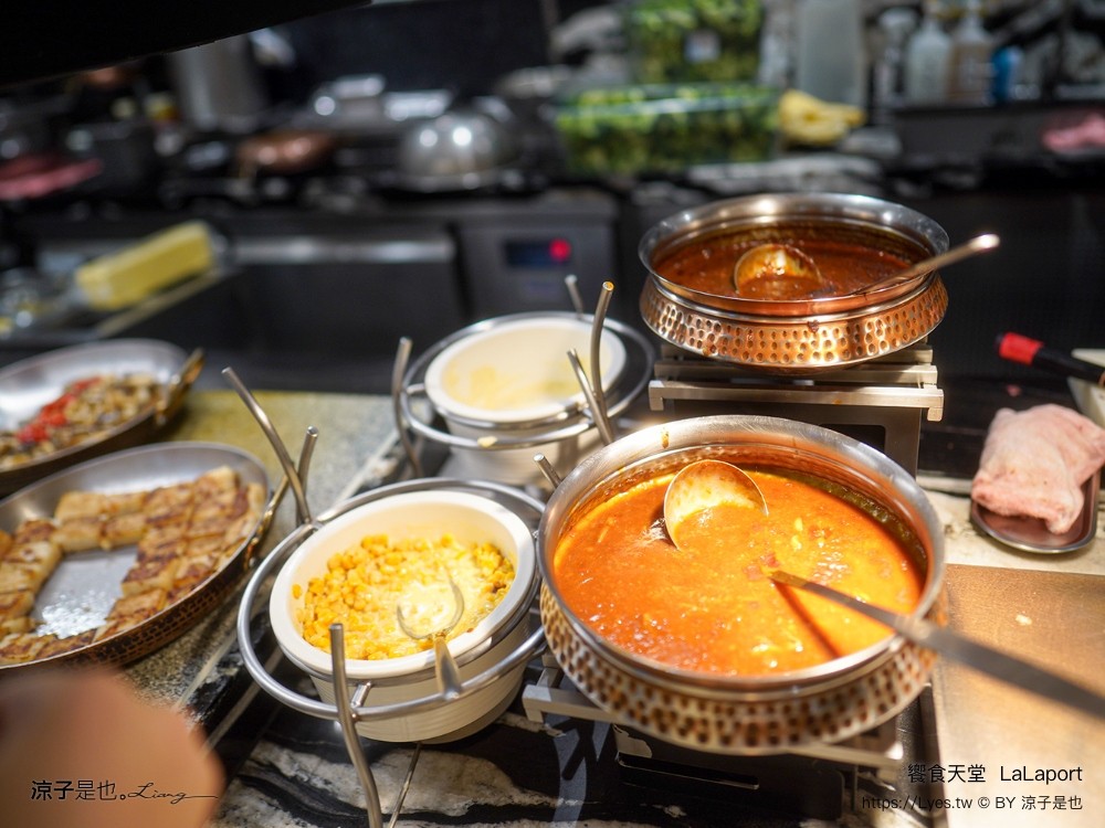 饗食天堂 lalaport 台中吃到飽推薦 必吃料理 台中美食 吃到飽餐廳 buffet 價位 牛排 生魚片 甜點