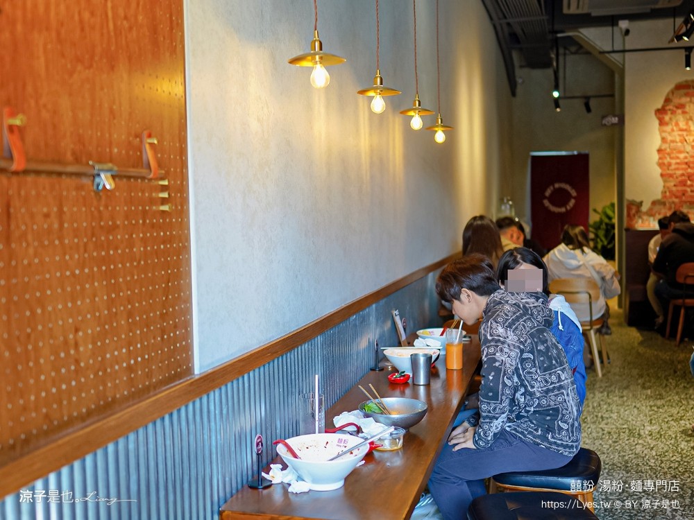 囍粉 湯粉 麵專門店 菜單 埔里美食 南投小吃 東南亞麵食館 文青風 酸湯粉 打拋豬 菜單 埔里美食 南投小吃 東南亞麵食館 文青風 酸湯粉 打拋豬