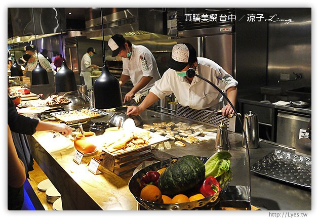 台中-真膳美饌百食匯-餐點不錯但人太多的真膳美饌