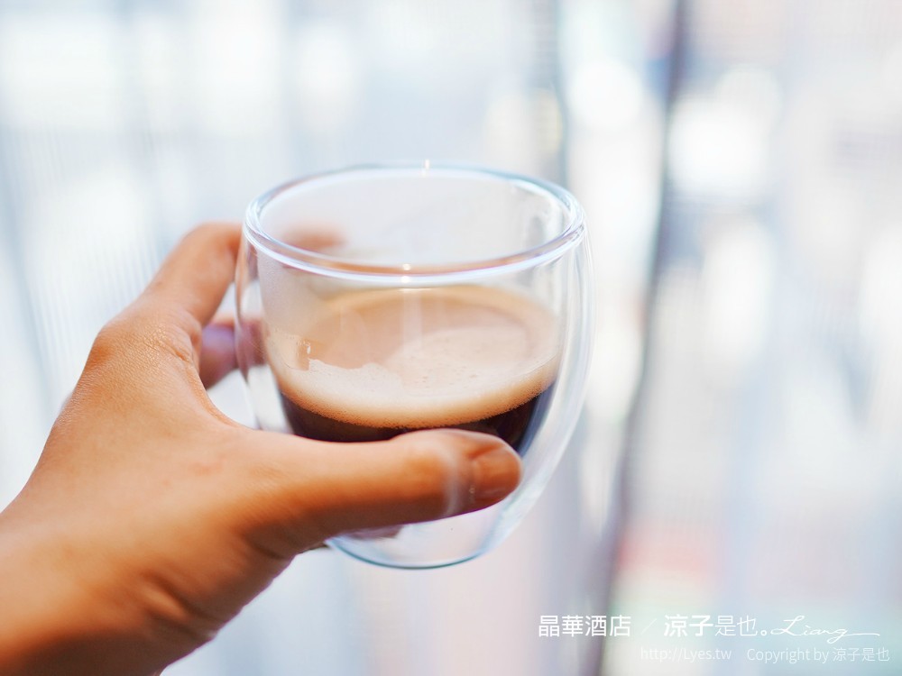 台北飯店-晶華酒店 買住宿送餐飲優惠 兒童遊戲室x浪漫星光泳池電影院 大班廊雅逸居開箱 享受城市親子輕旅行