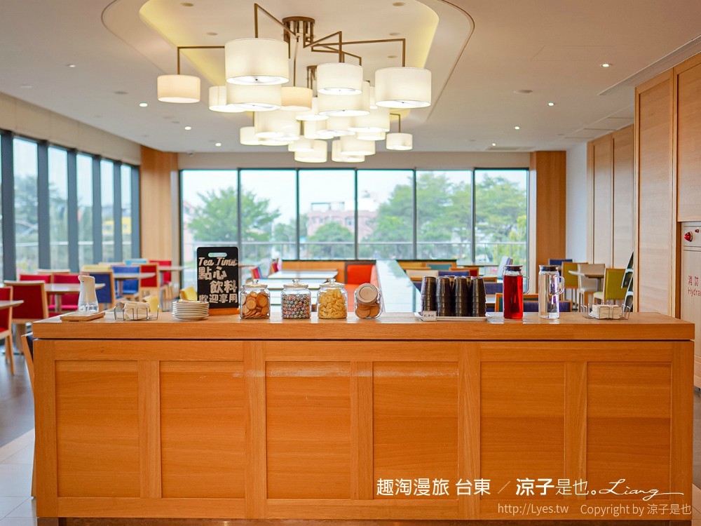 台東住宿 趣淘漫旅台東01 房型 早餐 台東火車站飯店 台東親子飯店 設計旅店 CP值 房價