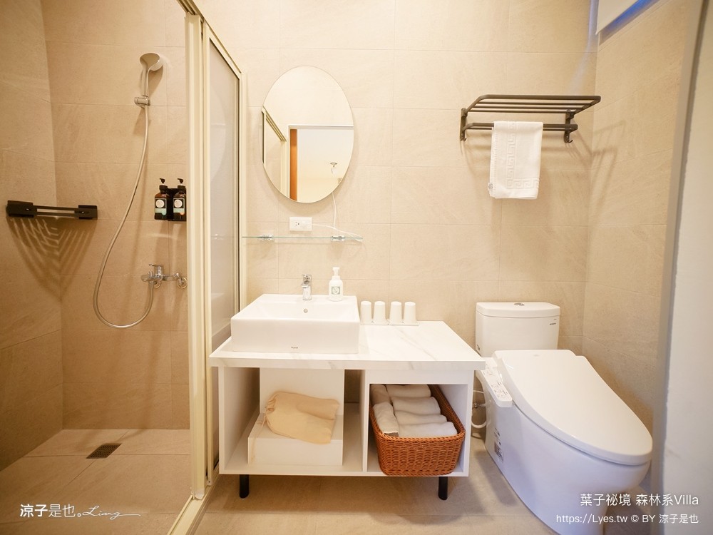 葉子祕境 南投埔里民宿 森林住宿 豪華懶人露營 一泊二食 netflix disney 日月潭 早餐 晚餐