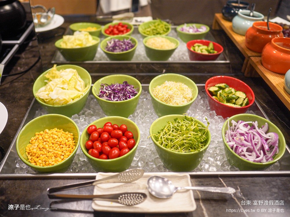 台東富野渡假酒店 台東吃到飽 台東住宿 推薦 一泊二食 宵夜 市區飯店 高cp值 親子飯店 台東美食小吃 吃到飽餐廳