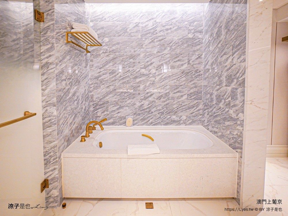 澳門上葡京酒店 上葡京綜合度假村 澳門飯店推薦 澳門 上葡京酒店 位置 穿梭巴士接泊車 早餐 自助山 buffet 泳池 房價 親子住宿 兒童設施