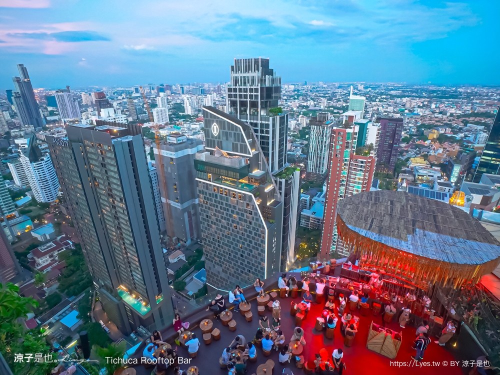 水母酒吧 水母酒吧 Tichuca Rooftop Bar 泰國曼谷 高空酒吧 推薦 網美 T-One大樓 景點 Thong Lor站 泰國曼谷 高空酒吧 推薦 網美 tone大樓 景點 thong lor站