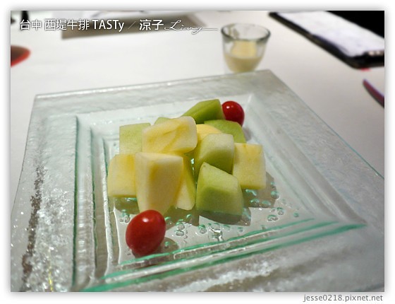 台中 西堤牛排 TASTy 24