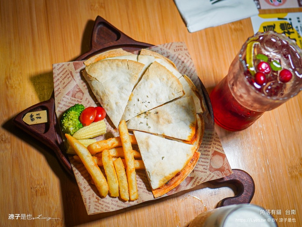 台南角落有貓 菜單 台南 貓咪咖啡廳 老宅餐廳 台南美食推薦 親子景點 日式老宅 貓奴 甜點