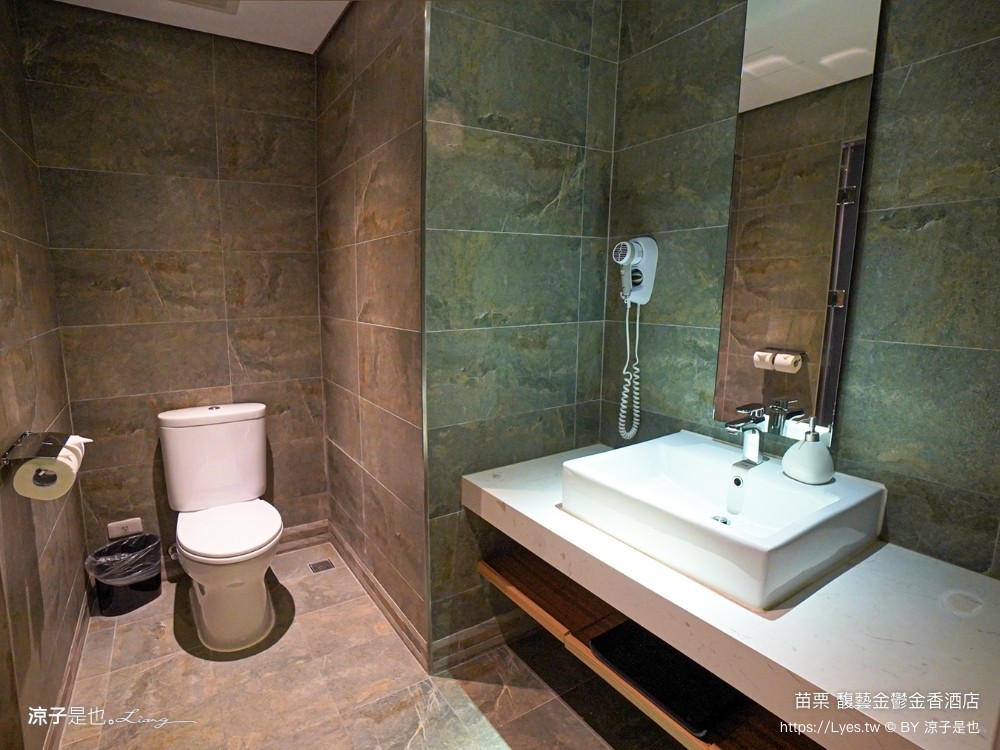 馥藝金鬱金香酒店 苗栗住宿推薦 苗栗親子飯店 早餐 兒童遊戲室 苗栗旅遊 房型介紹