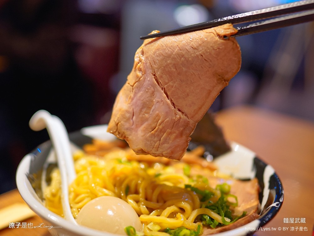 麵屋武藏 武骨 菜單 高雄美食 高鐵左營站 高雄拉麵 訂位 日式拉麵