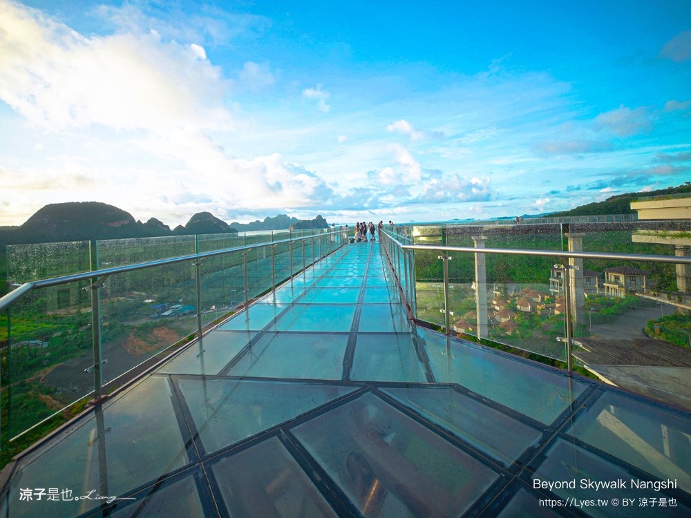 Beyond Skywalk Nangshi 泰國 普吉島 攀牙景點推薦 天空步道 泰國日出景點 玻璃天空步道 普吉島 高空步道 泰國 普吉島 攀牙景點推薦 天空步道 泰國日出景點 玻璃天空步道 高空步道