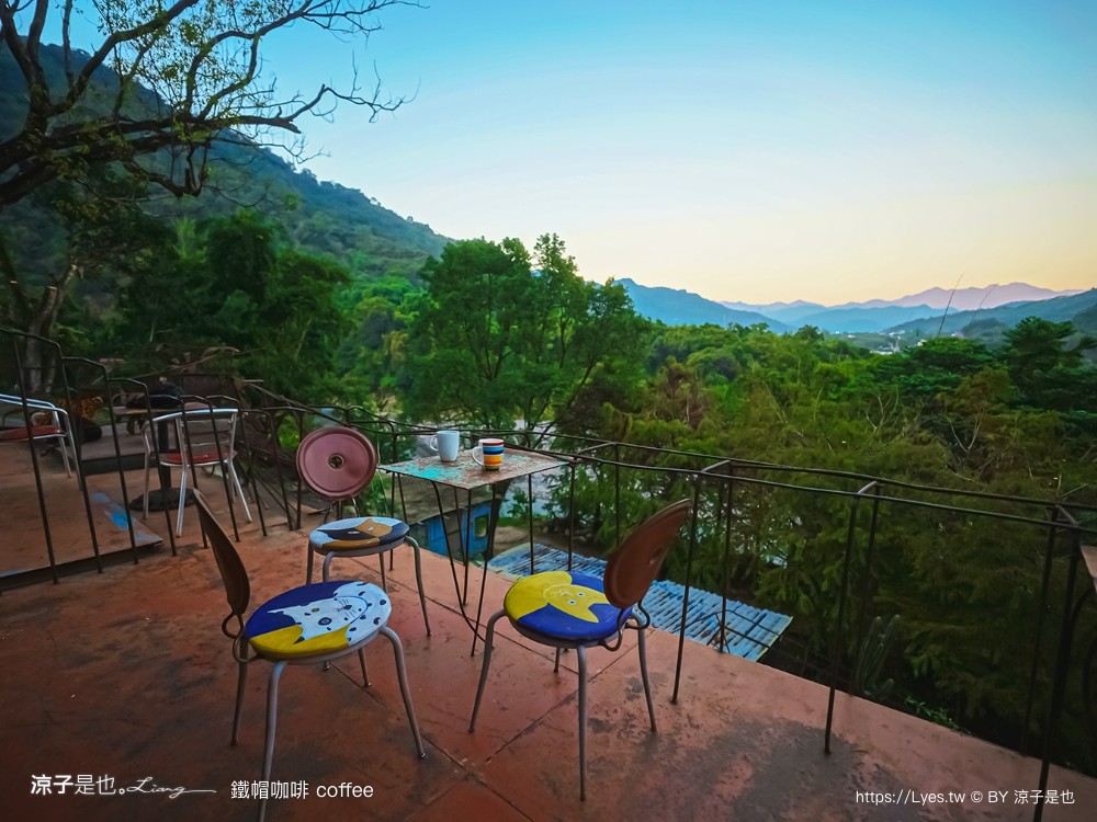 鐵帽咖啡 南投咖啡 國姓景點 中潭公路 南投秘境咖啡 南投下午茶 台14線 單車咖啡 重機單車休息站