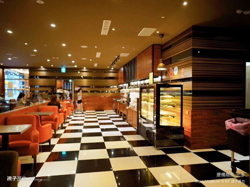 康橋大飯店 高雄住宿 康橋商旅三多分館 早餐 宵夜 吃到飽 康橋商旅據點 介紹