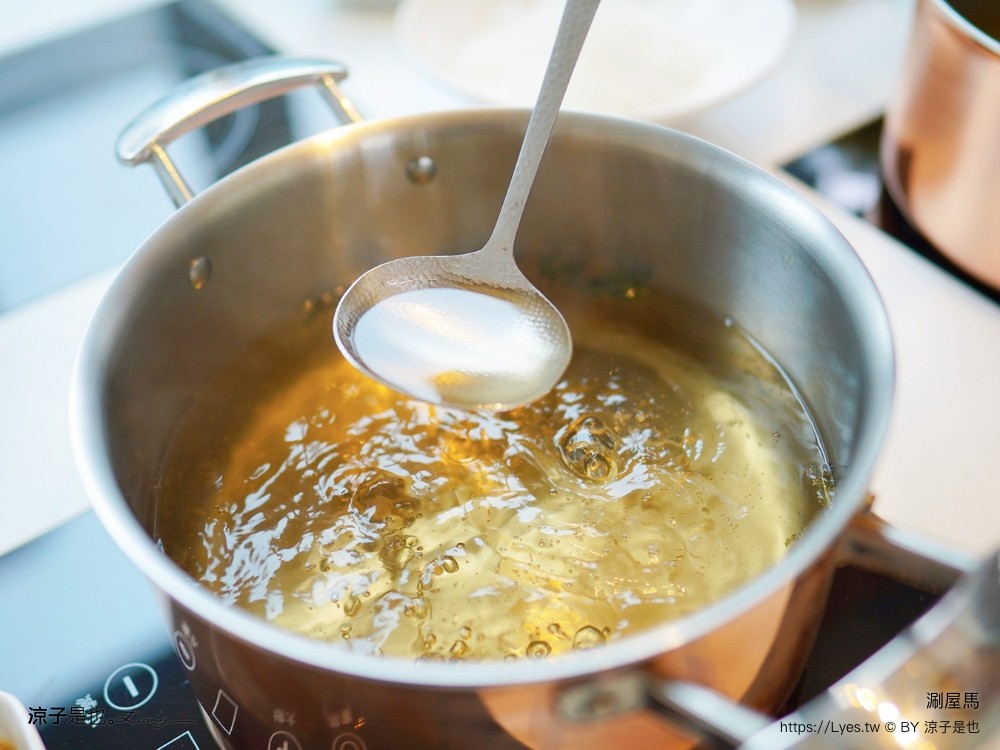 涮屋馬 菜單 新開幕 屋馬火鍋品牌 試營運 個人鍋物 和牛套餐 訂位 停車 台中火鍋餐廳 新光三越美食 和牛套餐 訂位 停車 台中火鍋餐廳 新光三越美食