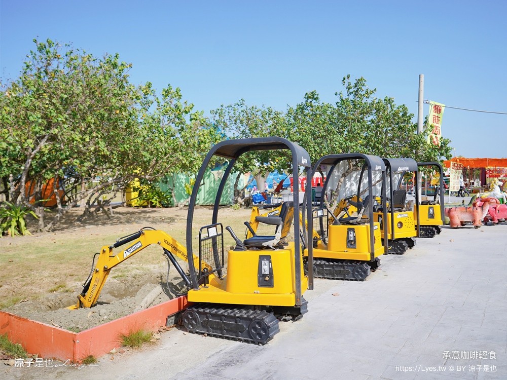 高跟鞋教堂 承意咖啡 菜單 美食推薦 嘉義布袋景點 布袋海景公園 嘉義水上教堂 情侶約會 灰姑娘的玻璃鞋