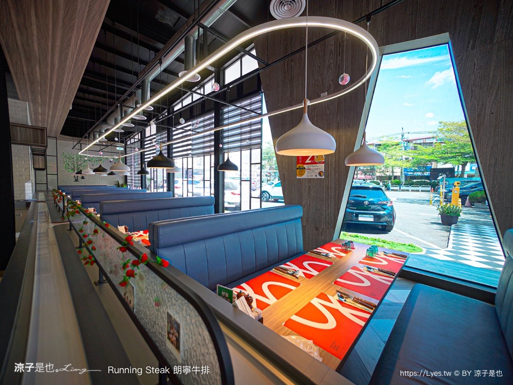 朗寧牛排 菜單 南投埔里 美食 生日優惠 慶生餐廳 18度c 軌道車送餐 訂位 running steak
