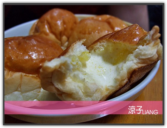 人道馬德里 爆漿奶油餐包04