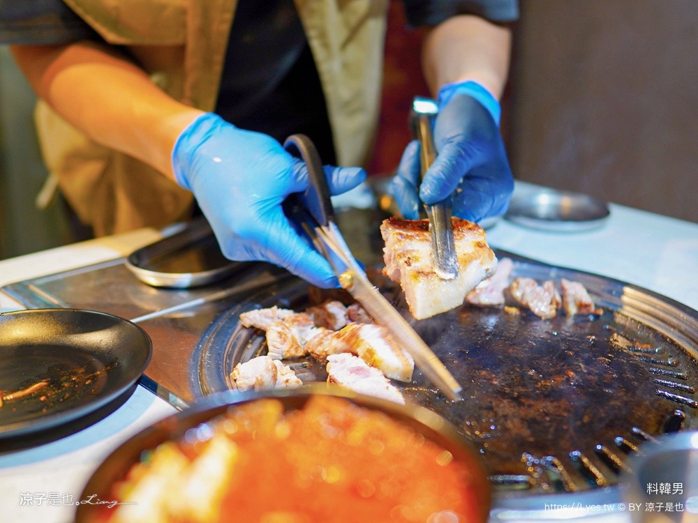 料韓男 菜單 台中美食 韓國熟成烤五花肉 北屯燒烤餐廳 專人代烤 韓式烤肉推薦