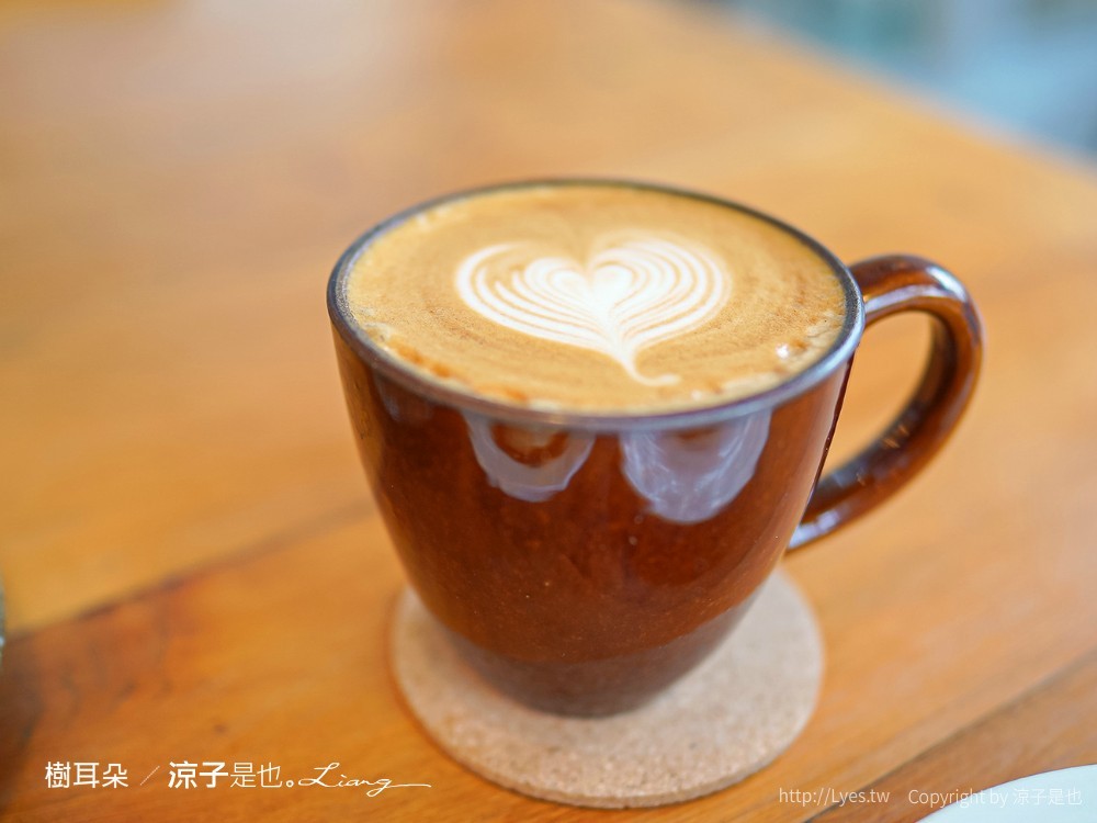 樹耳朵 菜單 台南關仔嶺 甜點咖啡館 景觀餐廳 白河 檸檬塔 假日限定 森林系